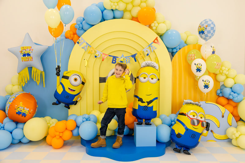 Folija balons Zvaigzne with Taseļi Minions, 72x72 cm, dažādas krāsas (Foil balloon Star with tassels Minions, mix)