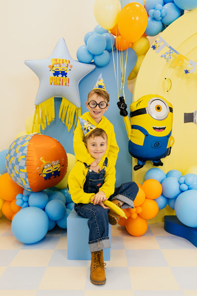 Folija balons Minion Mel, 72x64 cm, dažādas krāsas (Foil balloon Minion Mel, mix)
