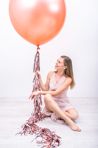 Taseļu virtene, rose zelts (Tassel garland, rose gold)